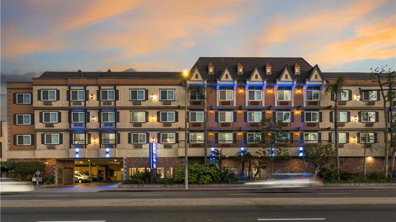<b>Best Western Airpark Hotel Exterior</b>. Images powered by <a href="https://iceportal.shijigroup.com/" title="IcePortal" target="_blank">IcePortal</a>.