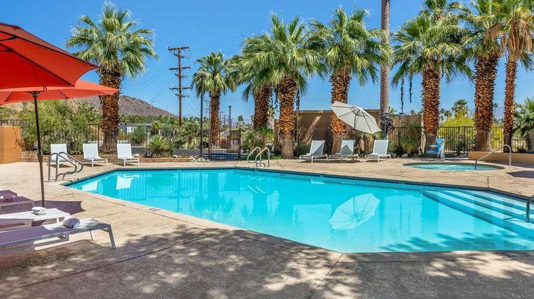 <b>Best Western Inn at Palm Springs Pool</b>. Images powered by <a href="https://iceportal.shijigroup.com/" title="IcePortal" target="_blank">IcePortal</a>.