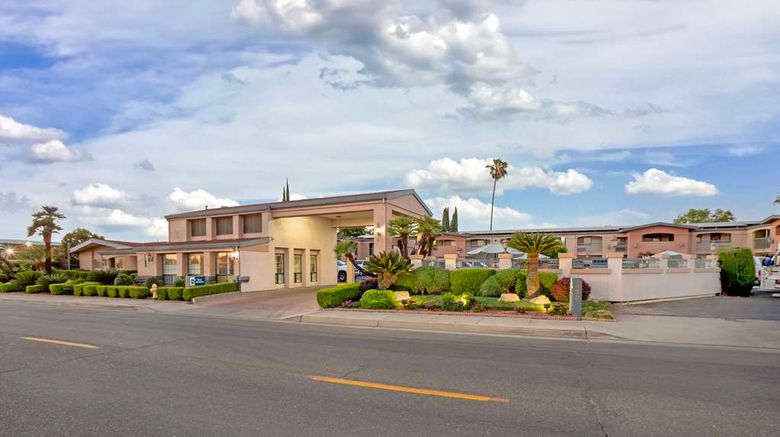 <b>Best Western Inn Exterior</b>. Images powered by <a href="https://iceportal.shijigroup.com/" title="IcePortal" target="_blank">IcePortal</a>.