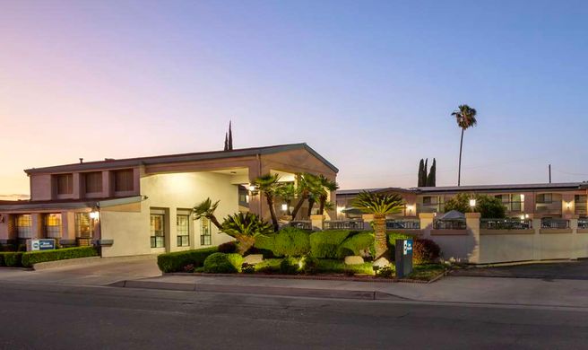 Best Western Inn Exterior