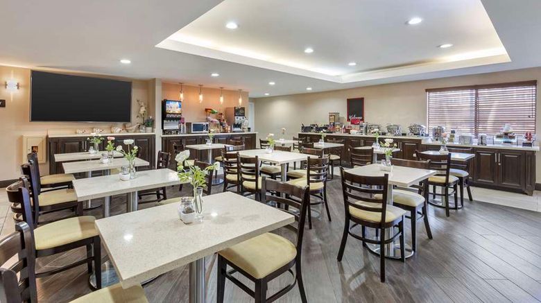 <b>Best Western Plus West Covina Inn Restaurant</b>. Images powered by <a href="https://iceportal.shijigroup.com/" title="IcePortal" target="_blank">IcePortal</a>.