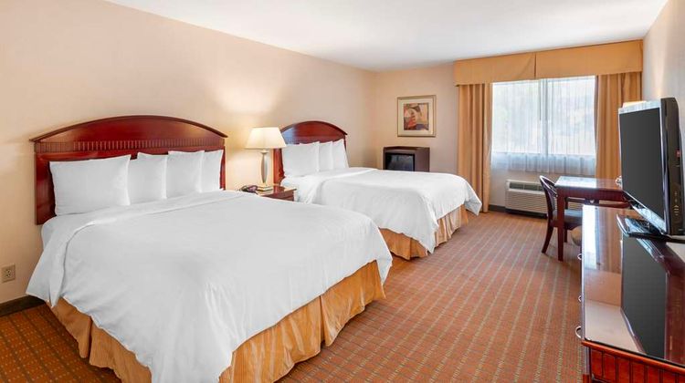 Best Western Plus West Covina Inn Room