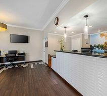 Best Western Santee Lodge Lobby
