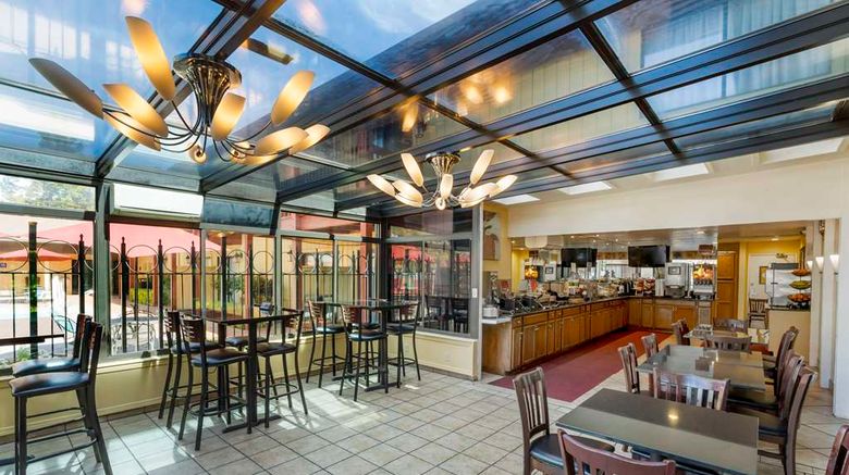 <b>Best Western Plus Placerville Inn Restaurant</b>. Images powered by <a href="https://iceportal.shijigroup.com/" title="IcePortal" target="_blank">IcePortal</a>.