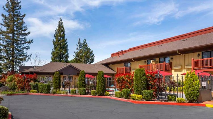 Best Western Plus Placerville Inn Exterior