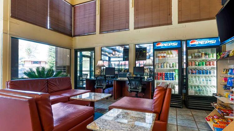 Best Western Plus Placerville Inn Lobby