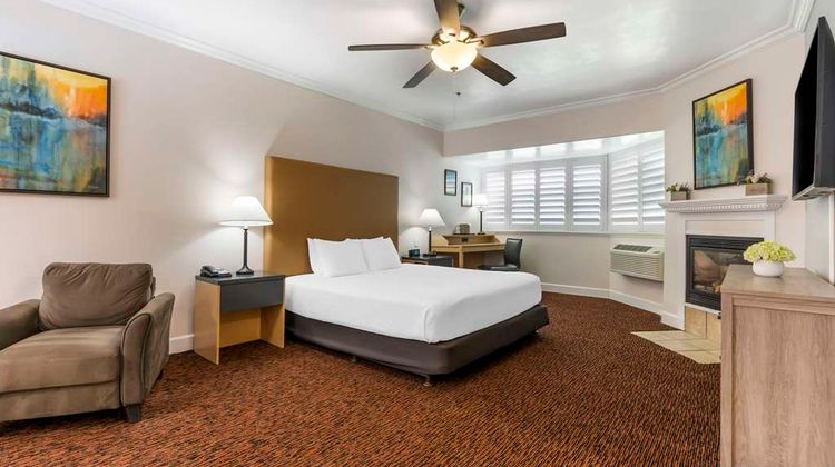 Best Western Plus Placerville Inn Room