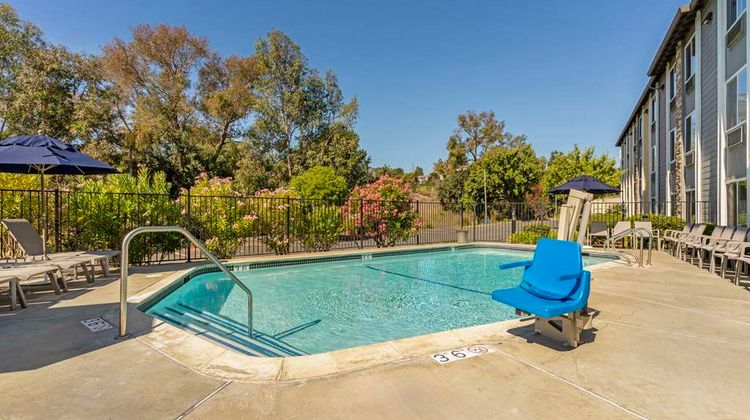 Best Western Plus Heritage Inn Pool