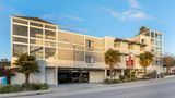 <b>Best Western Plus All Suite Inn Exterior</b>. Images powered by <a href="https://iceportal.shijigroup.com/" title="IcePortal" target="_blank">IcePortal</a>.