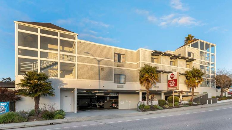 <b>Best Western Plus All Suite Inn Exterior</b>. Images powered by <a href="https://iceportal.shijigroup.com/" title="IcePortal" target="_blank">IcePortal</a>.