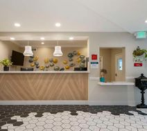 Best Western Plus All Suite Inn Lobby