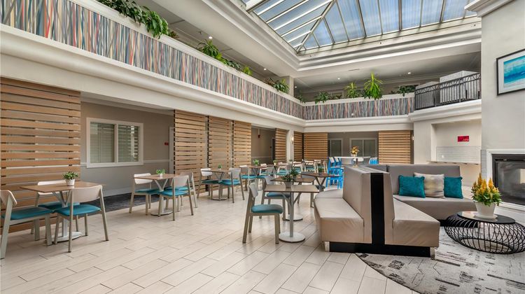 Best Western Plus All Suite Inn Lobby