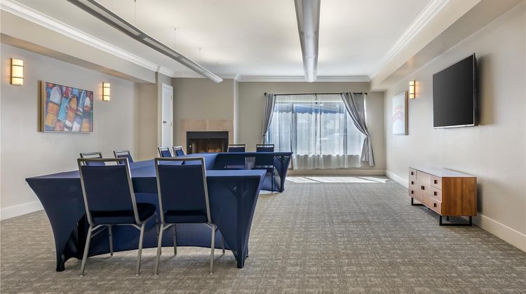 Best Western Plus All Suite Inn Meeting