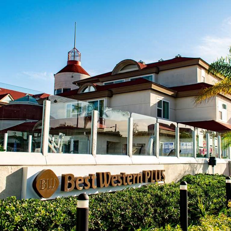 Best Western Plus Suites Hotel Coronado