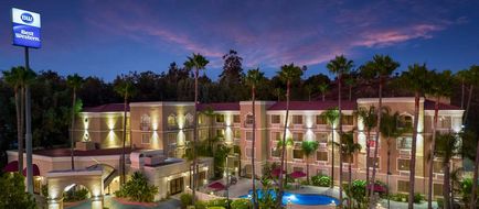 Best Western Escondido Hotel Exterior