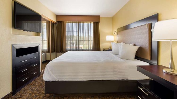 Best Western Escondido Hotel Room