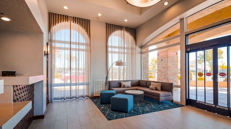 Best Western Plus Executive Inn & Suites Lobby