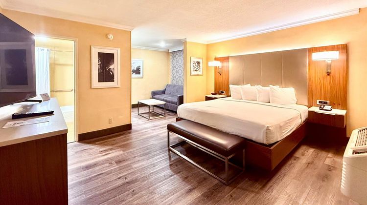 Best Western Hollywood Plaza Inn Room