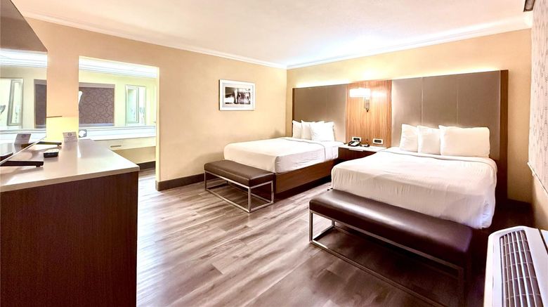 <b>Best Western Hollywood Plaza Inn Room</b>. Images powered by <a href="https://iceportal.shijigroup.com/" title="IcePortal" target="_blank">IcePortal</a>.