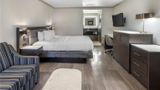 Best Western Plus Executive Suites Room
