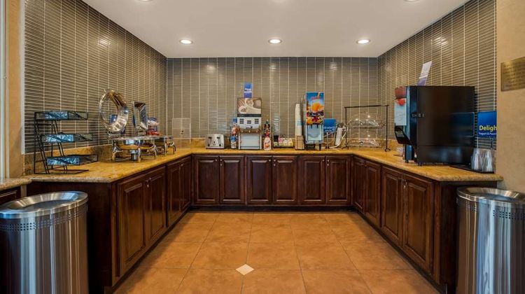 Best Western Diamond Bar Hotel & Suites Restaurant