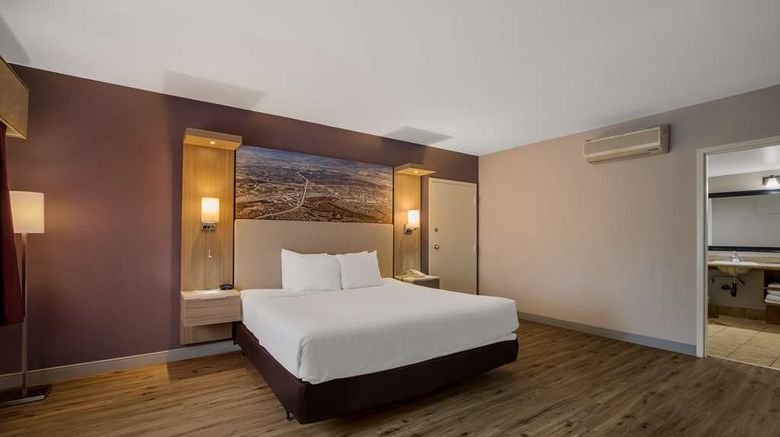 <b>Best Western Diamond Bar Hotel & Suites Room</b>. Images powered by <a href="https://iceportal.shijigroup.com/" title="IcePortal" target="_blank">IcePortal</a>.