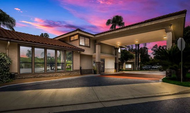 Best Western Diamond Bar Hotel & Suites Exterior