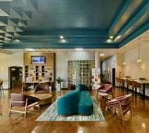 Best Western Plus Suites Hotel Lobby
