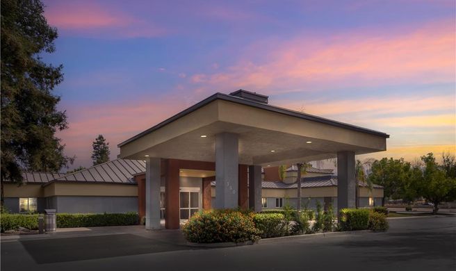 Best Western Porterville Inn Exterior