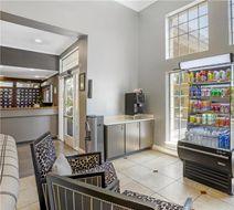 Best Western Plus Dixon Davis Lobby
