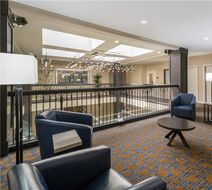 Best Western Plus Palm Court Hotel Lobby