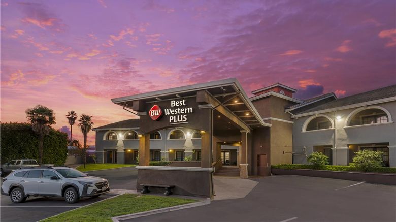 <b>Best Western Plus Brookside Inn Exterior</b>. Images powered by <a href="https://iceportal.shijigroup.com/" title="IcePortal" target="_blank">IcePortal</a>.