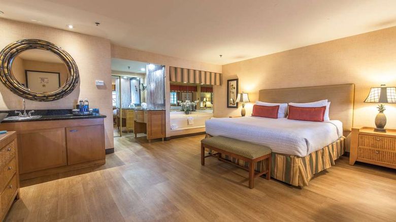<b>Best Western Plus Las Brisas Hotel Suite</b>. Images powered by <a href="https://iceportal.shijigroup.com/" title="IcePortal" target="_blank">IcePortal</a>.