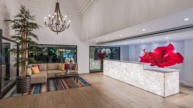 <b>Best Western Plus Las Brisas Hotel Lobby</b>. Images powered by <a href="https://iceportal.shijigroup.com/" title="IcePortal" target="_blank">IcePortal</a>.