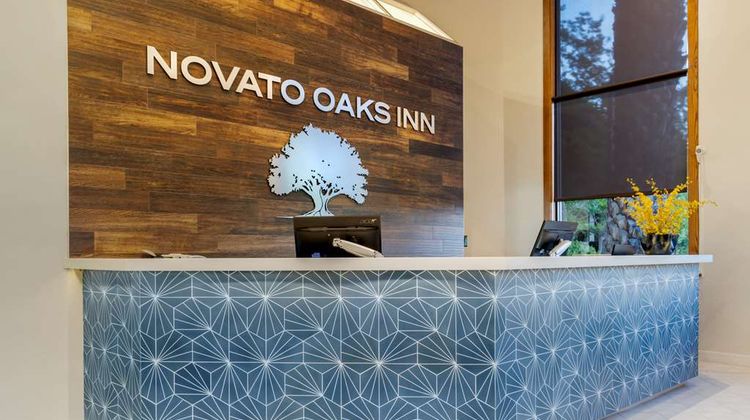 Best Western Plus Novato Oaks Inn Lobby