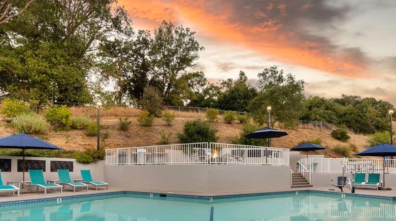 <b>Best Western Plus Novato Oaks Inn Pool</b>. Images powered by <a href="https://iceportal.shijigroup.com/" title="IcePortal" target="_blank">IcePortal</a>.