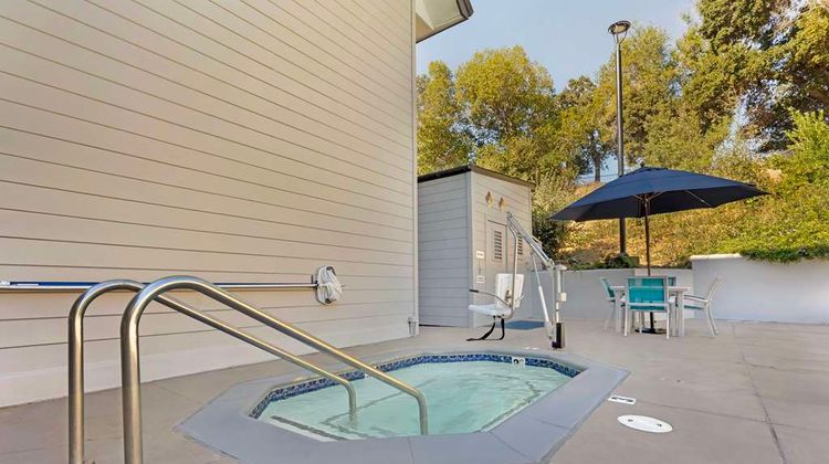 Best Western Plus Novato Oaks Inn Spa