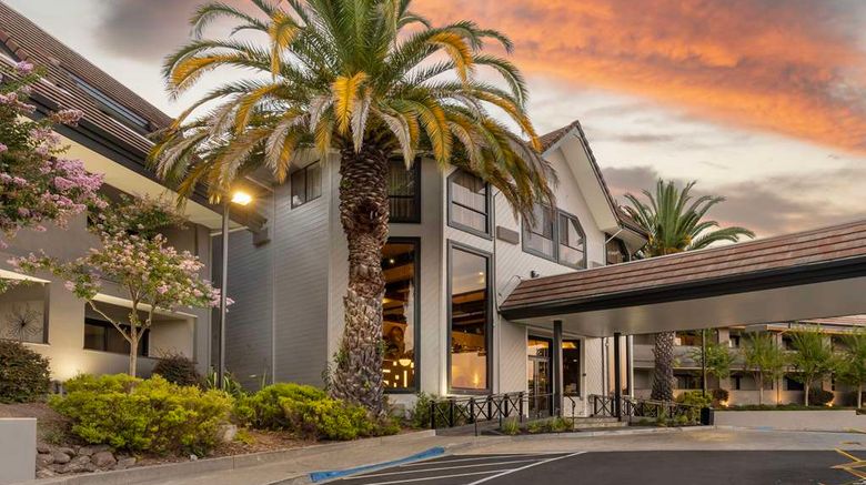 <b>Best Western Plus Novato Oaks Inn Exterior</b>. Images powered by <a href="https://iceportal.shijigroup.com/" title="IcePortal" target="_blank">IcePortal</a>.