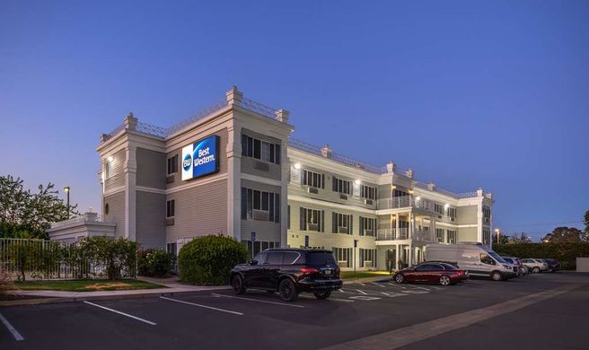 Best Western Capital City Inn Exterior