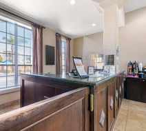 Best Western Oxnard Inn Lobby