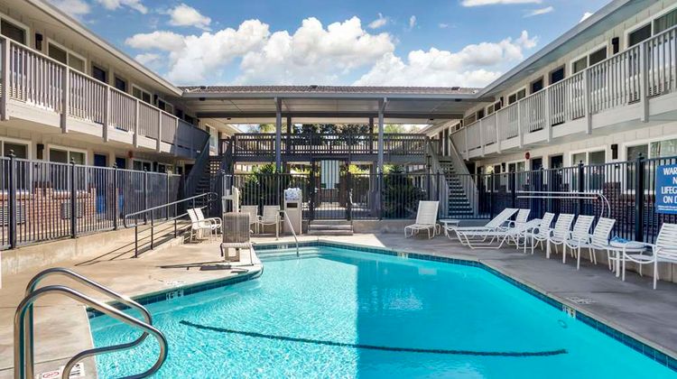 Best Western Shadow Inn Pool