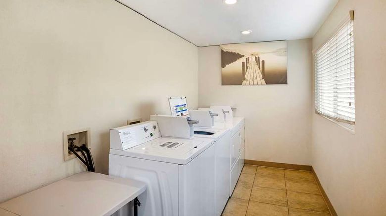 <b>Best Western Shadow Inn Other</b>. Images powered by <a href="https://iceportal.shijigroup.com/" title="IcePortal" target="_blank">IcePortal</a>.