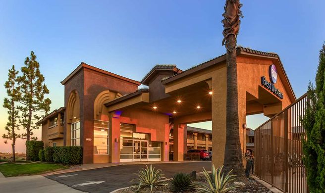 Best Western Heritage Inn Exterior