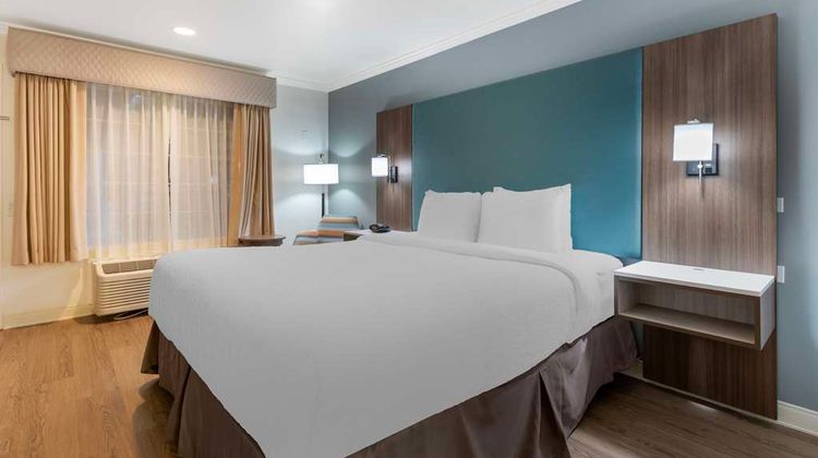 Best Western Plus Riviera Room