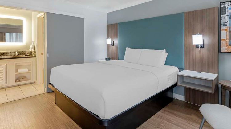 Best Western Plus Riviera Room