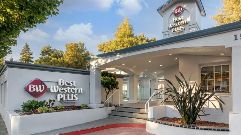 Best Western Plus Riviera Exterior. Images powered by <a href="https://iceportal.shijigroup.com" target="_blank" rel="noopener">Ice Portal</a>.