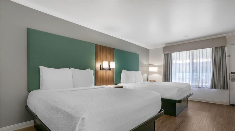 Best Western Plus Riviera Room