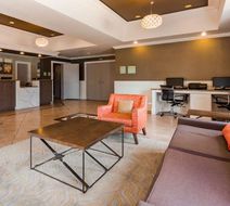 Best Western Plus Rama Inn & Suites Lobby