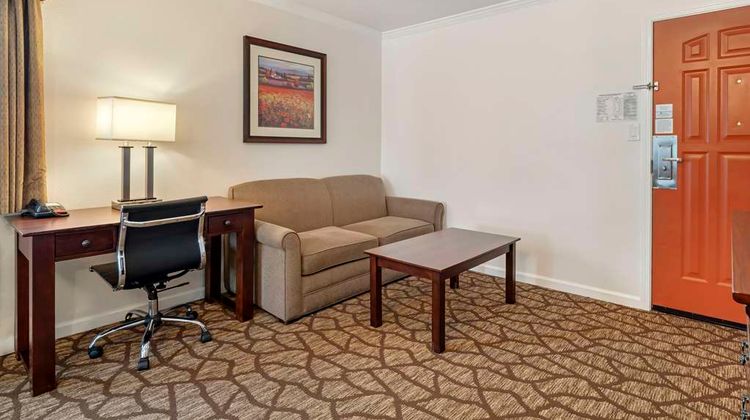 Best Western Salinas Monterey Hotel Room