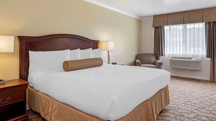 Best Western Salinas Monterey Hotel Room